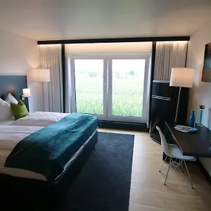 2* Hotel Mn By Wmm